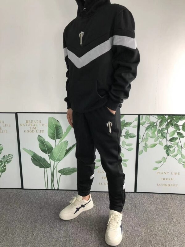 Trapstar V Stripe Hoodie Tracksuit Black/Grey - Image 7