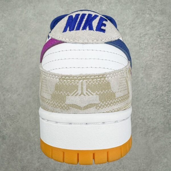 X Rayssa Leal Sb Dunk Sneakers In White - Image 3