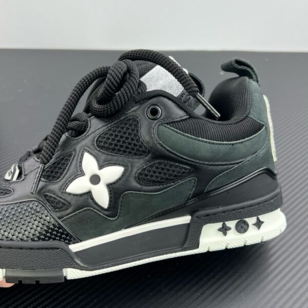 LV Trainers Skate - Image 7