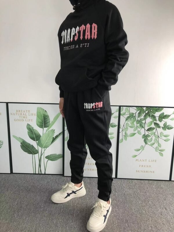 Trapstar London Agasalho esportivo IRONGATE ARCH IT'S A SECRET - Image 8