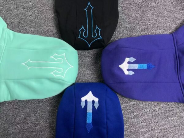 TRAPSTAR CHENILLE DECODED 2.0 - Image 4