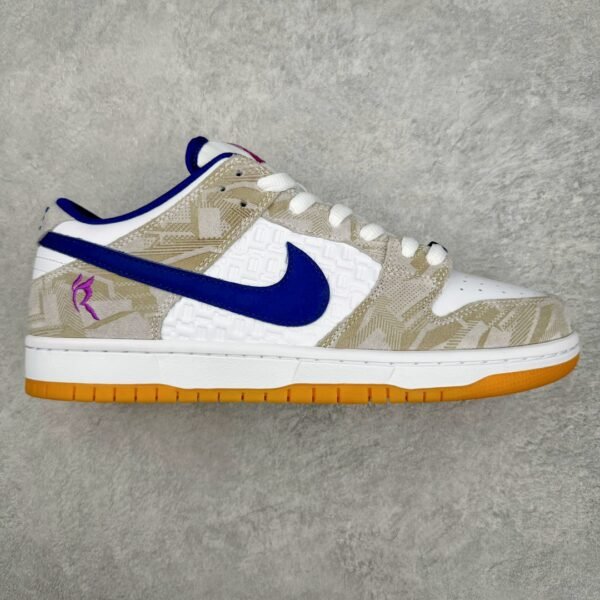 X Rayssa Leal Sb Dunk Sneakers In White - Image 2