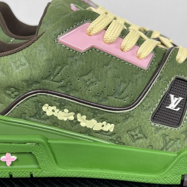 LV Trainers - Image 6
