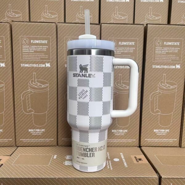 Stanley lv 40 oz Holographic Thermal Cup – Shine, Style, and Comfort in Every Sip - Image 16