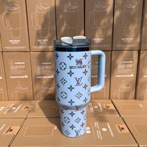 Stanley lv 40 oz Holographic Thermal Cup – Shine, Style, and Comfort in Every Sip - Image 12