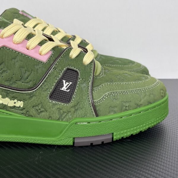 LV Trainers - Image 7
