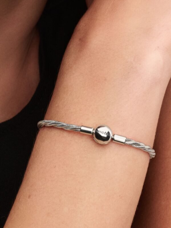 Round Pandora Clasp Twisted Snake Chain Sterling silver